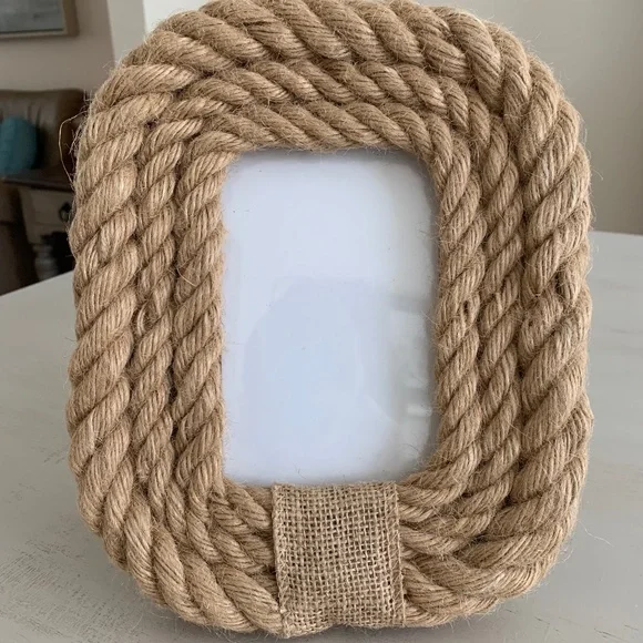 NWOT! 4X6 Hemp Rope Picture Frames - SET OF 2! - Picture 2 of 9